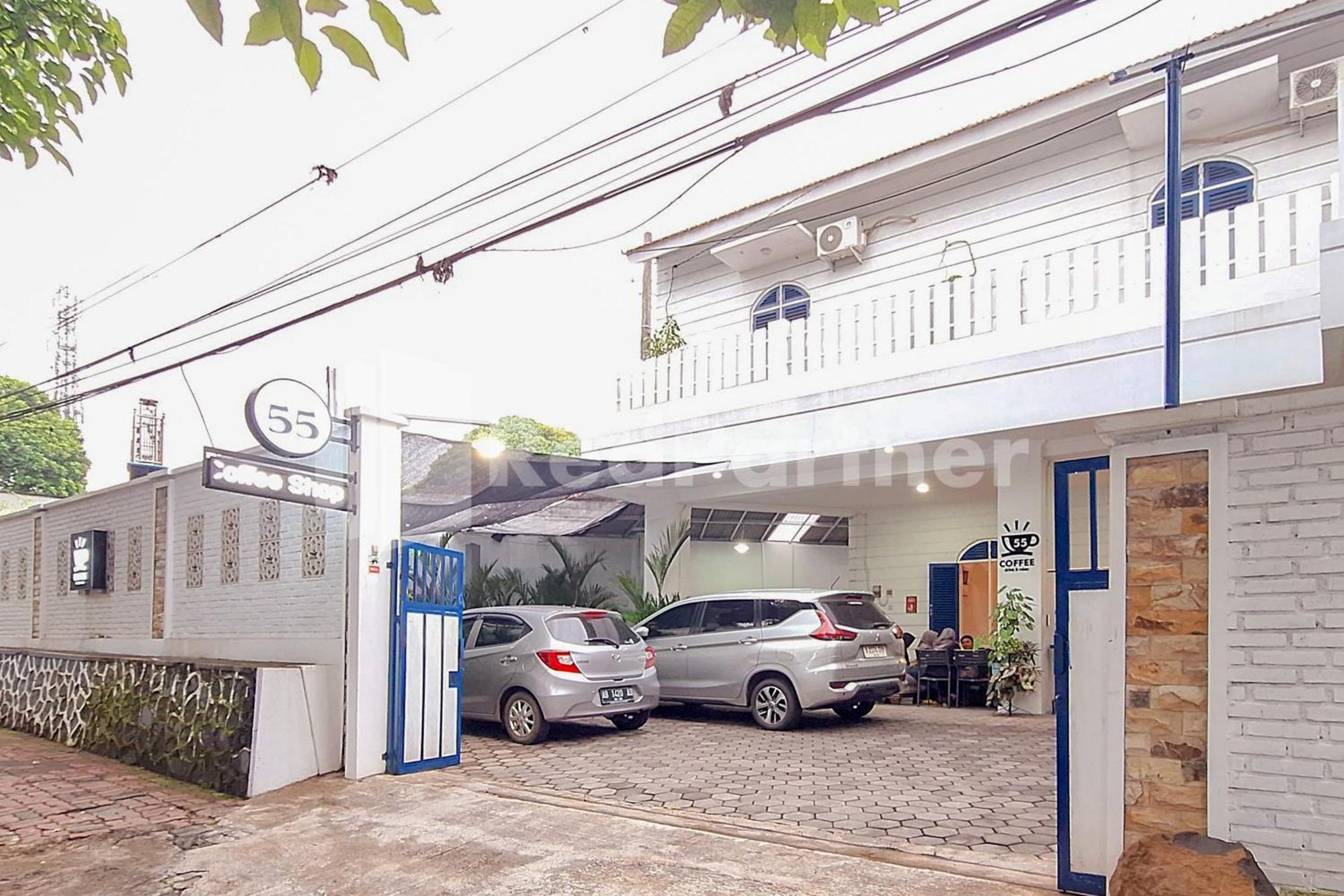 House N Coffee 55 Temanggung Redpartner Exterior foto